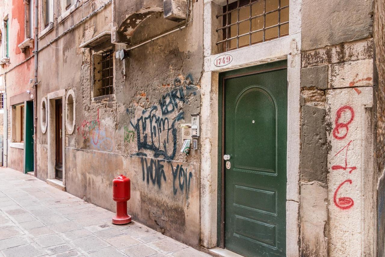Family Colours Close To @Rialto Mercato Venice Exterior photo